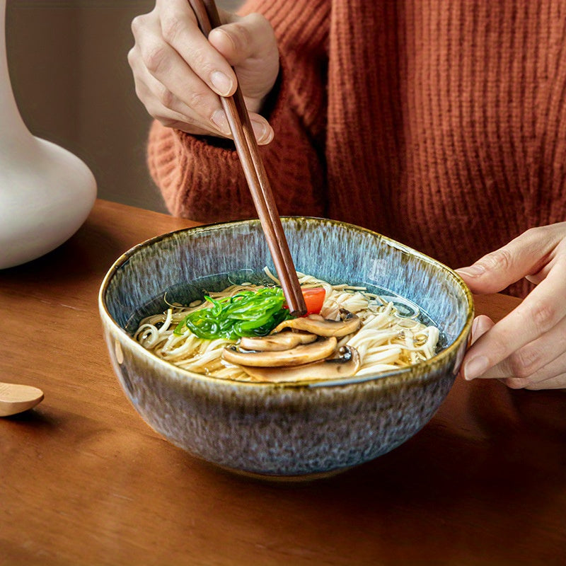 Curved Noodle Bowl